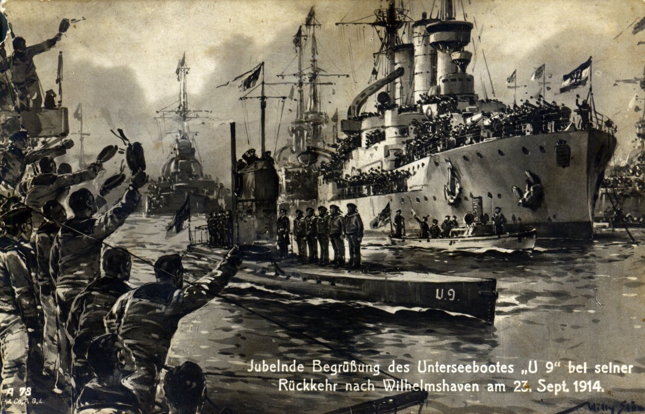 Postkarte von Matrosen, die das U-Boot U9 bei seiner Rückkehr nach Wilhelmshaven begrüßen, 23. September 1914 von Unknown