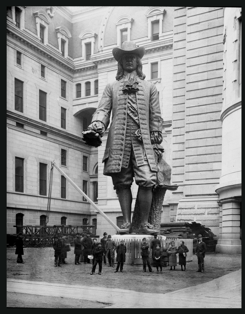 Statue von William Penn im Innenhof des Rathauses, Philadelphia von American Photographer