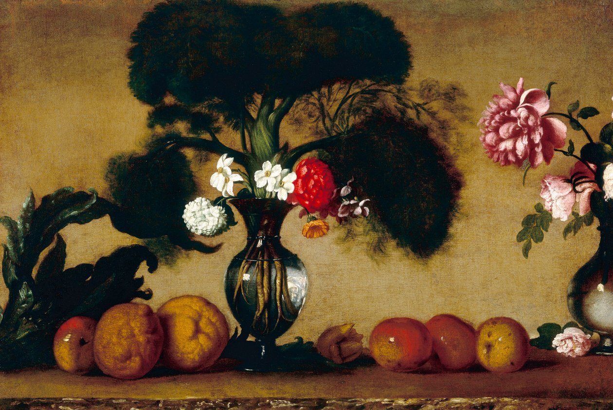 Zwei Vasen, mit Blumen, Obst und einer Artischocke von Italian School