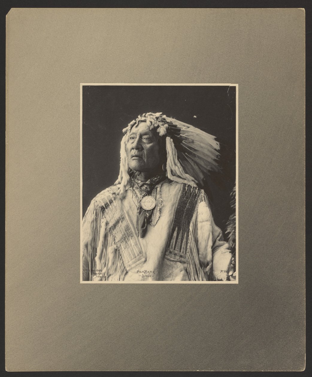 High Bear, Sioux von Adolph F. Muhr