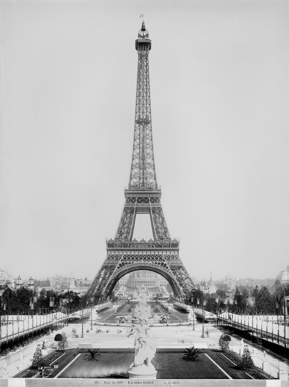 Der Eiffelturm, fotografiert während der Weltausstellung 1889 in Paris, Architekt Gustave Eiffel von Adolphe Giraudon