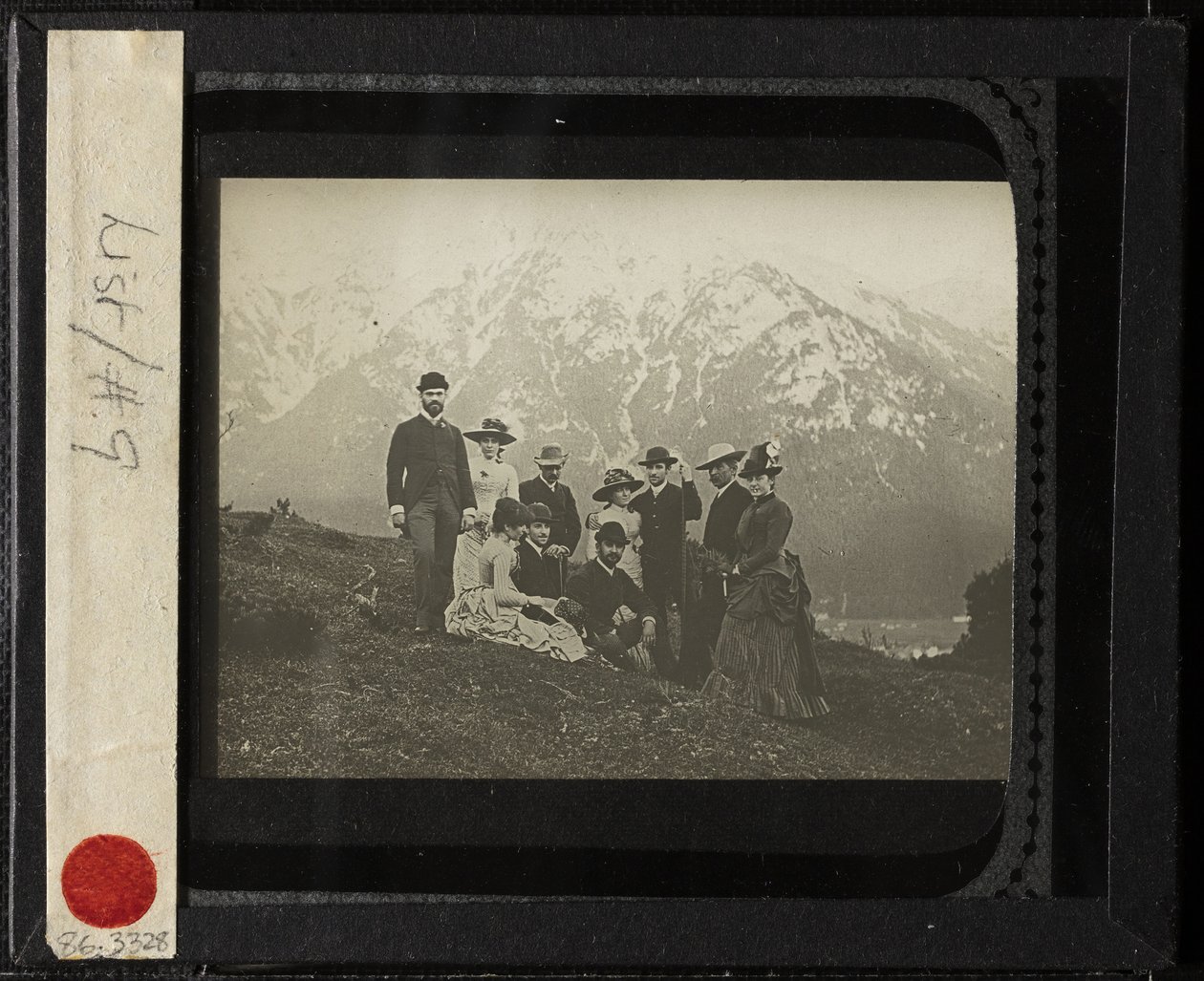 Familie und Freunde in Mittenwald, ca. 1884 von Alfred Stieglitz