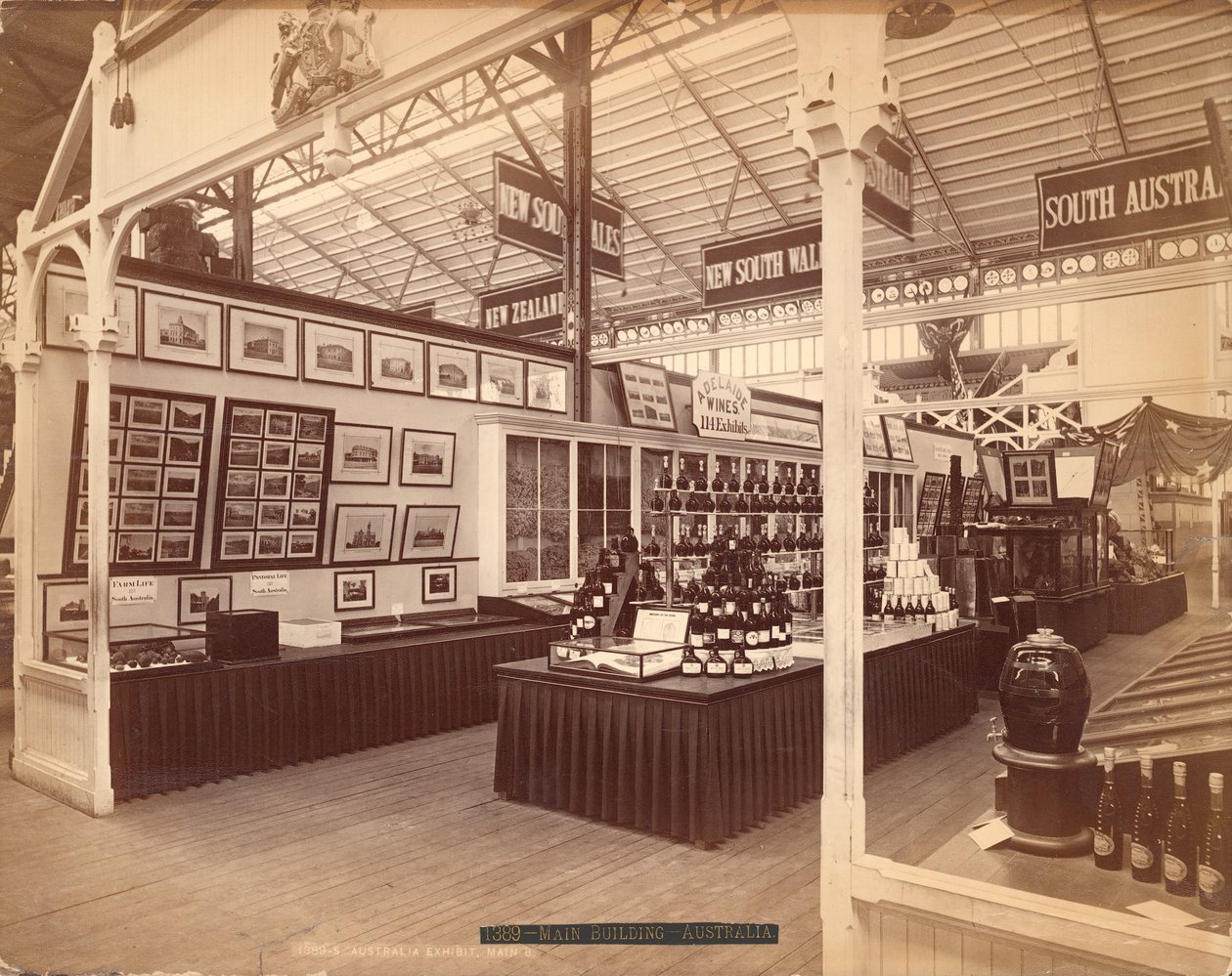 Südaustralische Ausstellung, Hauptgebäude, Centennial International Exhibition, Philadelphia, 1876 von American Photographer