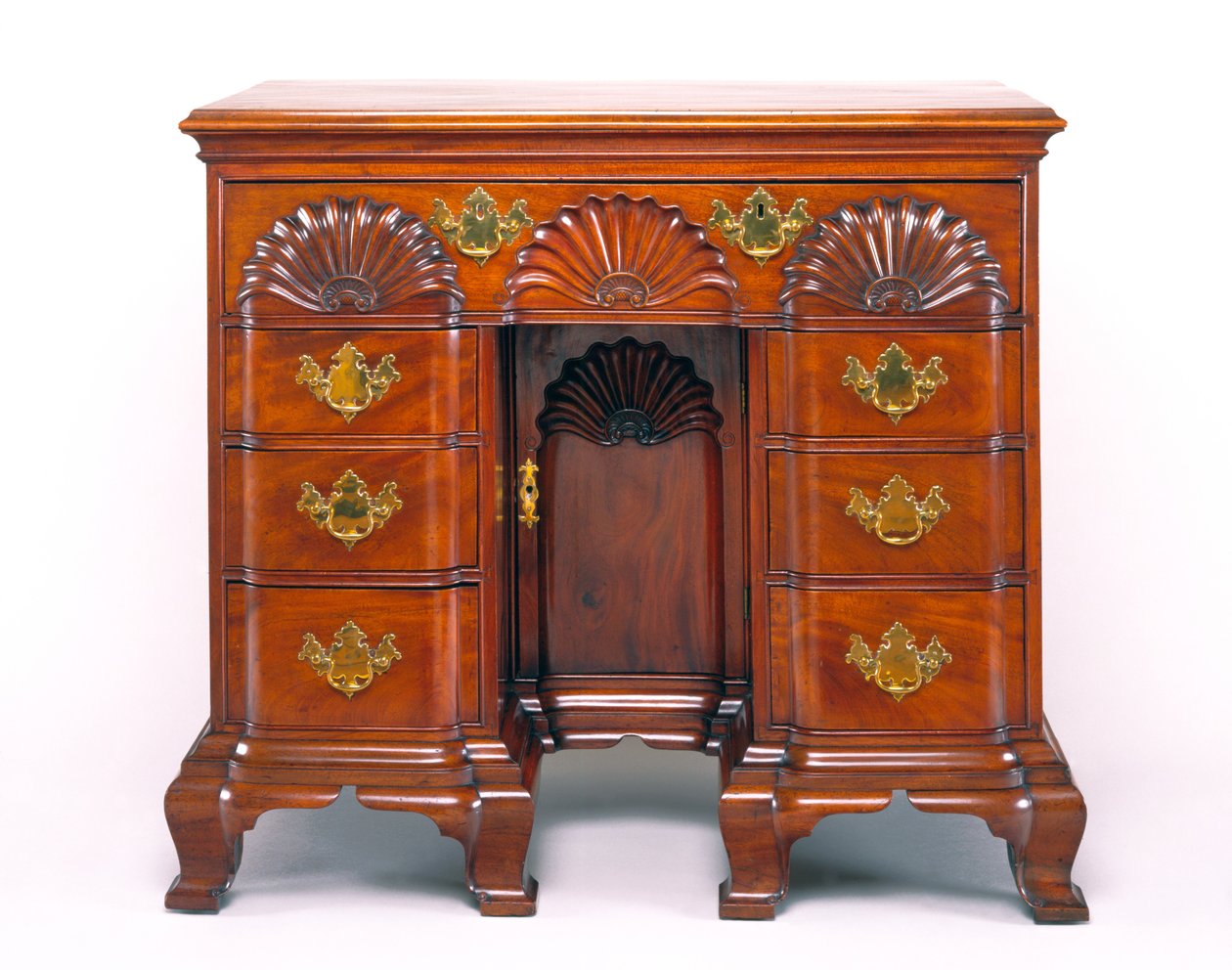 Schreibtisch, zugeschrieben der Werkstatt von John Townsend, Rhode Island, Newport, 1785-1800 von American School