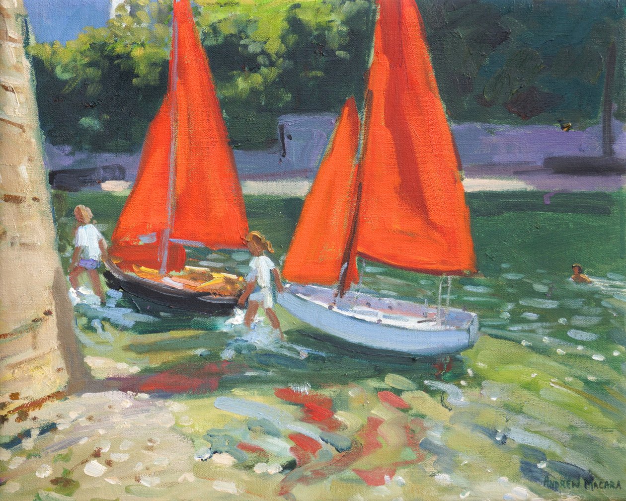 Mädchen mit Segelbooten Looe, 2014 von Andrew Macara