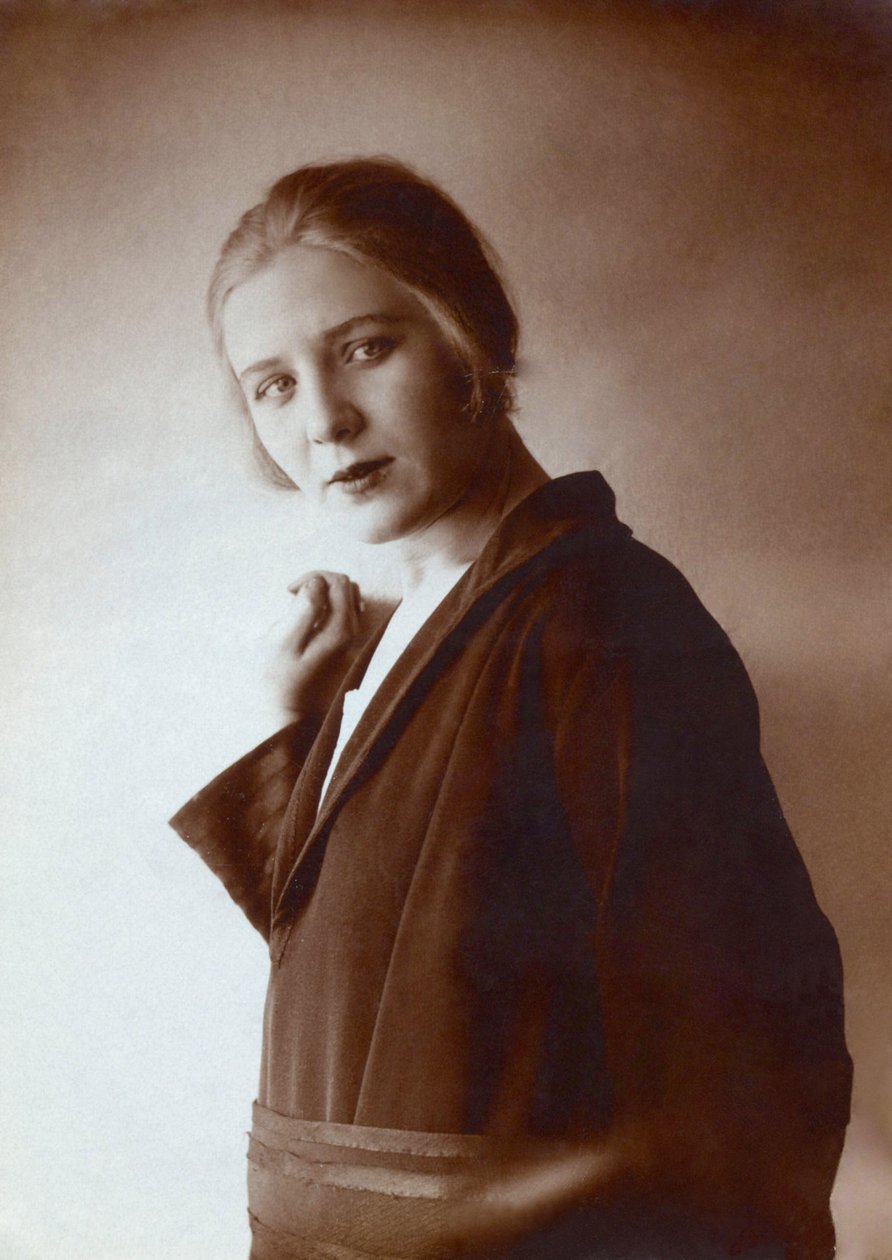 Izabella Danilovna Yurieva (1899-2000), anonym von Anonymous Anonymous