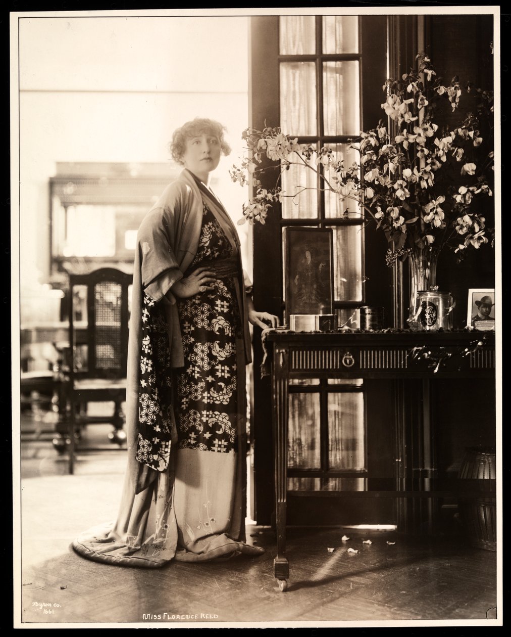 Florence Reed von Byron Company