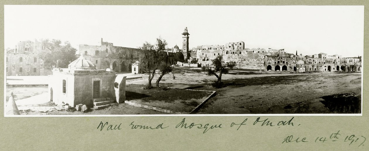 Mauer um die Moschee von Omah, 14. Dezember 1917 von Capt. Arthur Rhodes