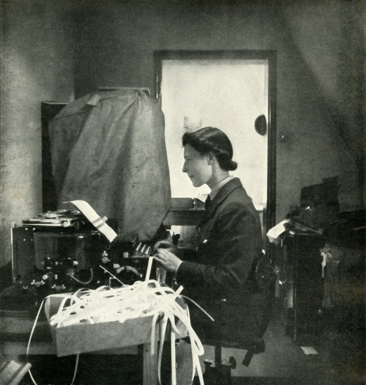 Code- und Chiffrenoffizier, ca. 1943 von Cecil Beaton