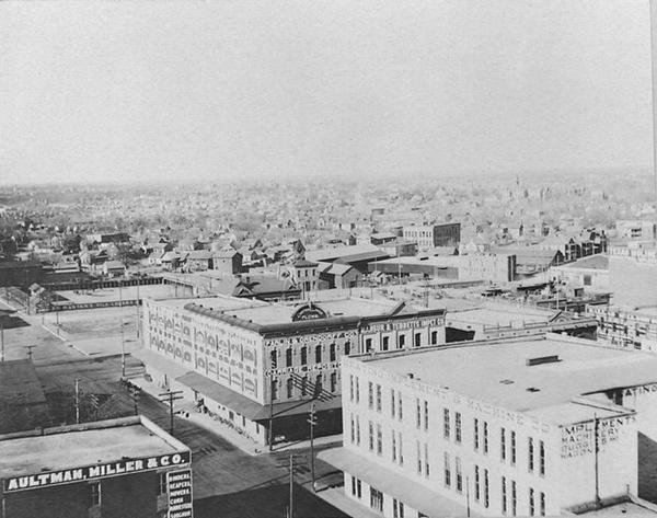 Blick nach Nordosten, Dallas von Charles Erwin Arnold