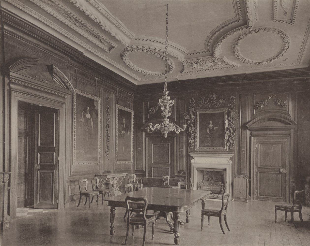 Belton House, Grantham, das Esszimmer von Charles Latham