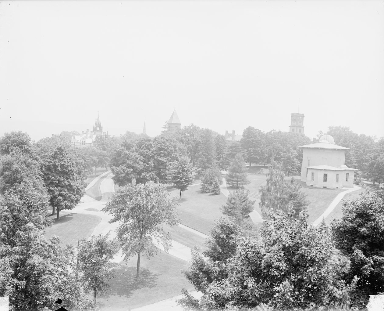 Der Campus, Amherst College von Detroit Publishing Co.