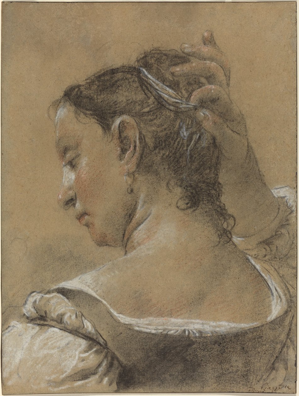 Eine junge Frau, die ihr Haar richtet von Domenico Maggiotto