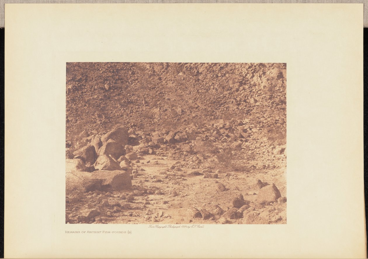 Überreste antiker Fischteiche (b) von Edward S. Curtis