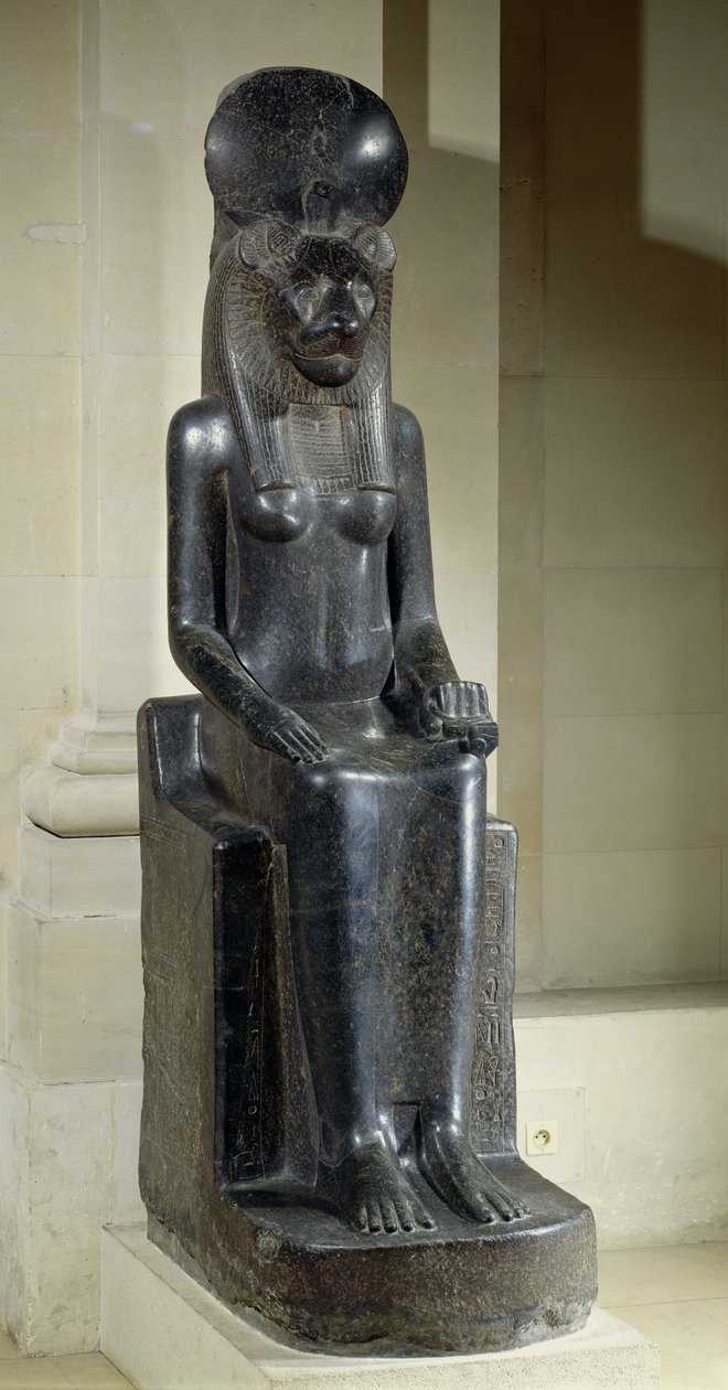 Statue der löwenköpfigen Göttin Sachmet, aus dem Tempel der Mut, Karnak, Neues Reich, ca. 1391-1353 v. Chr. von Egyptian 18th Dynasty