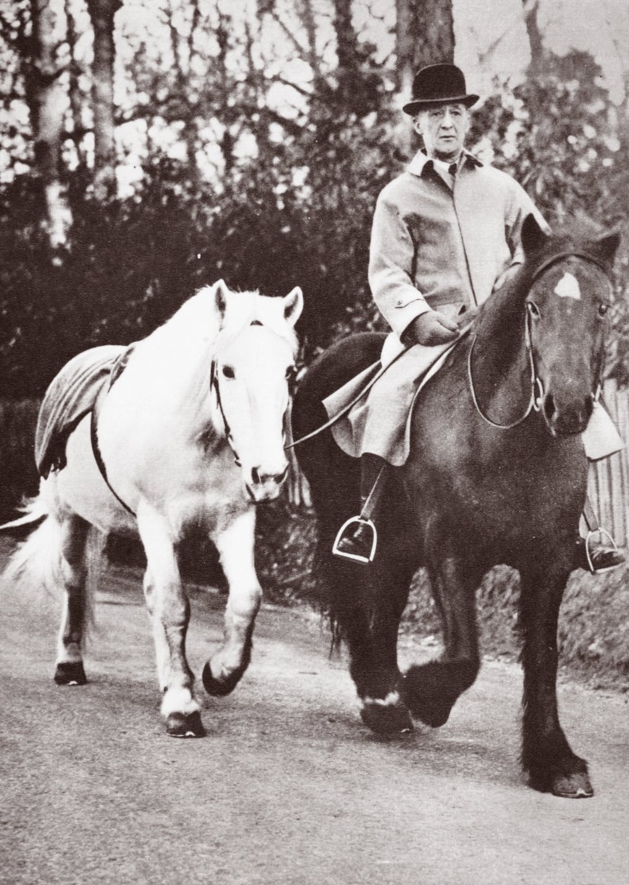 George Vs Pony, Jock, 1936 von English Photographer