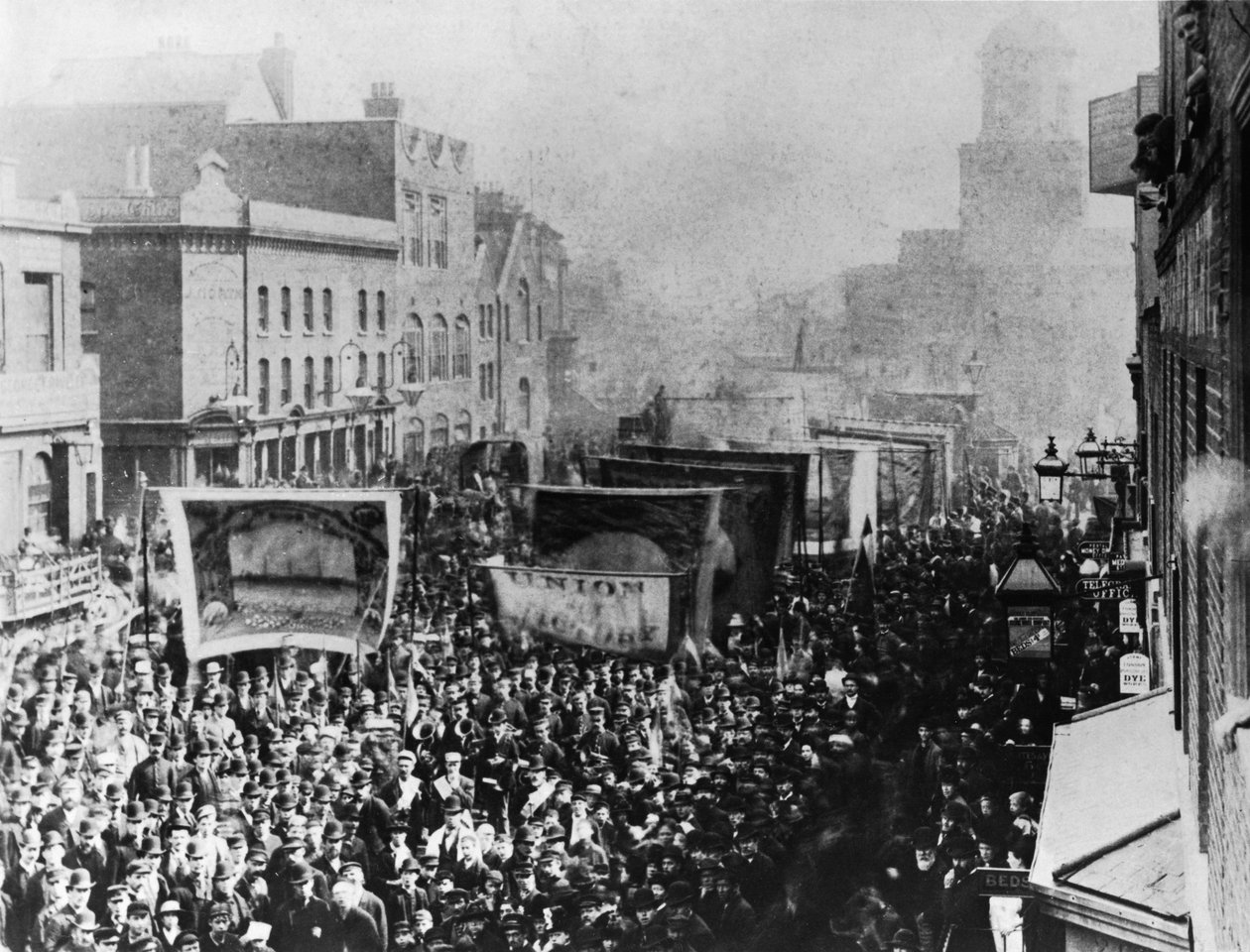 Londoner Dockstreik, 1889 von English Photographer