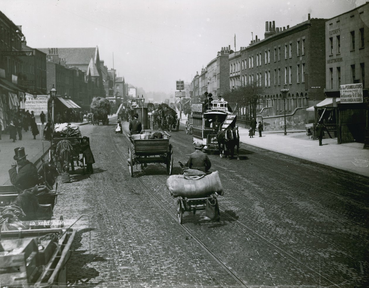 Old Kent Road, London von English Photographer