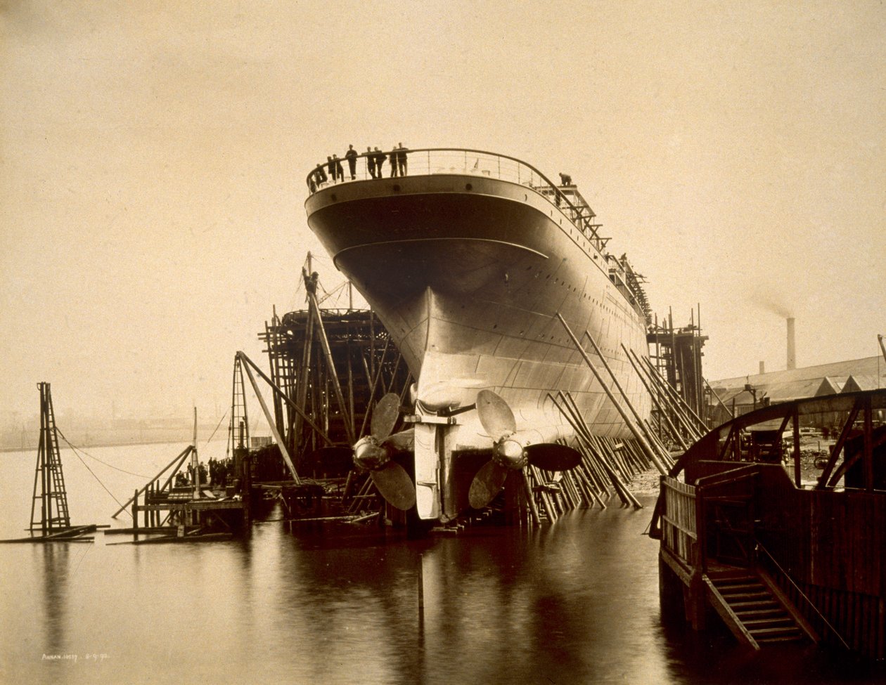 RMS Campania, 1892 von English Photographer