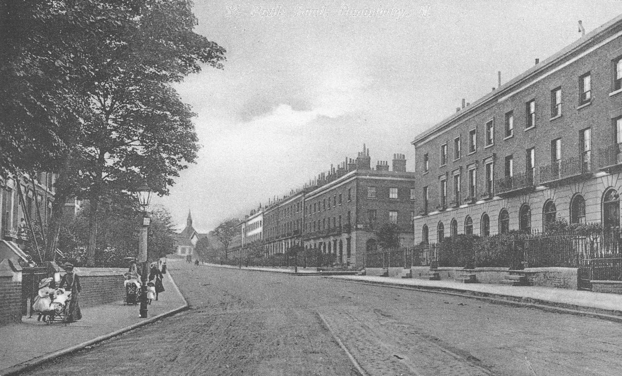 St. Pauls Road, Canonbury, Islington von English Photographer