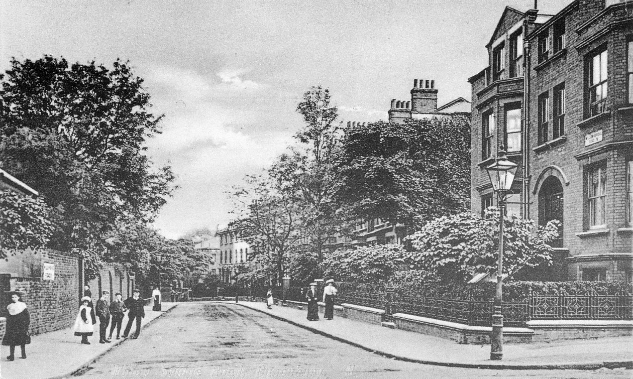 Willow Bridge Road, Canonbury, Islington von English Photographer