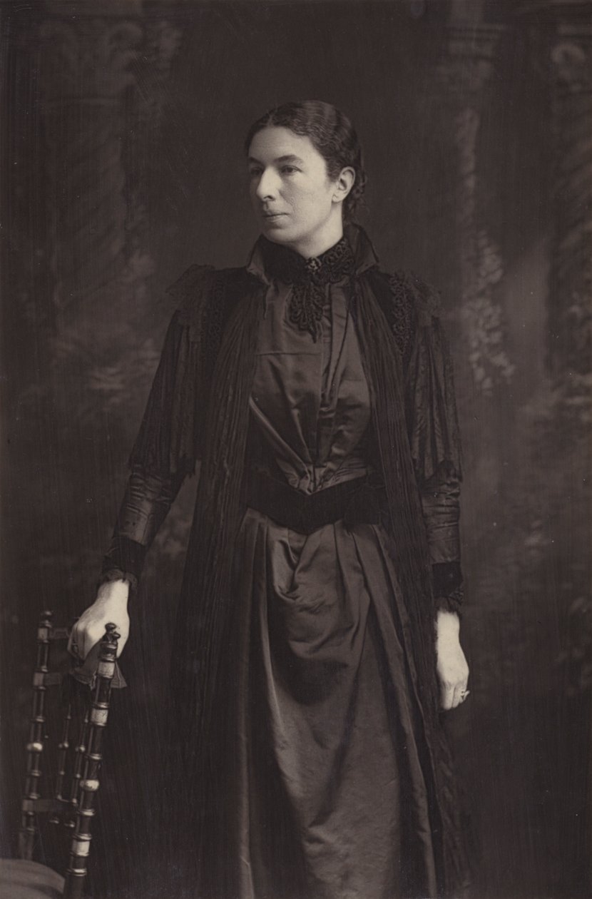 Mrs Humphry Ward von English Photographer