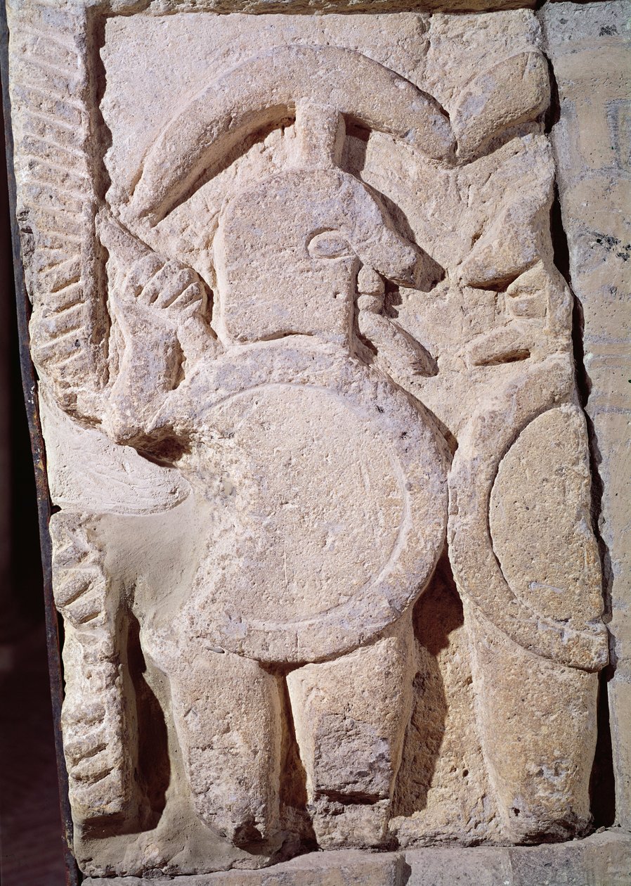 Antike Stele mit Relief eines Kriegers von Etruscan