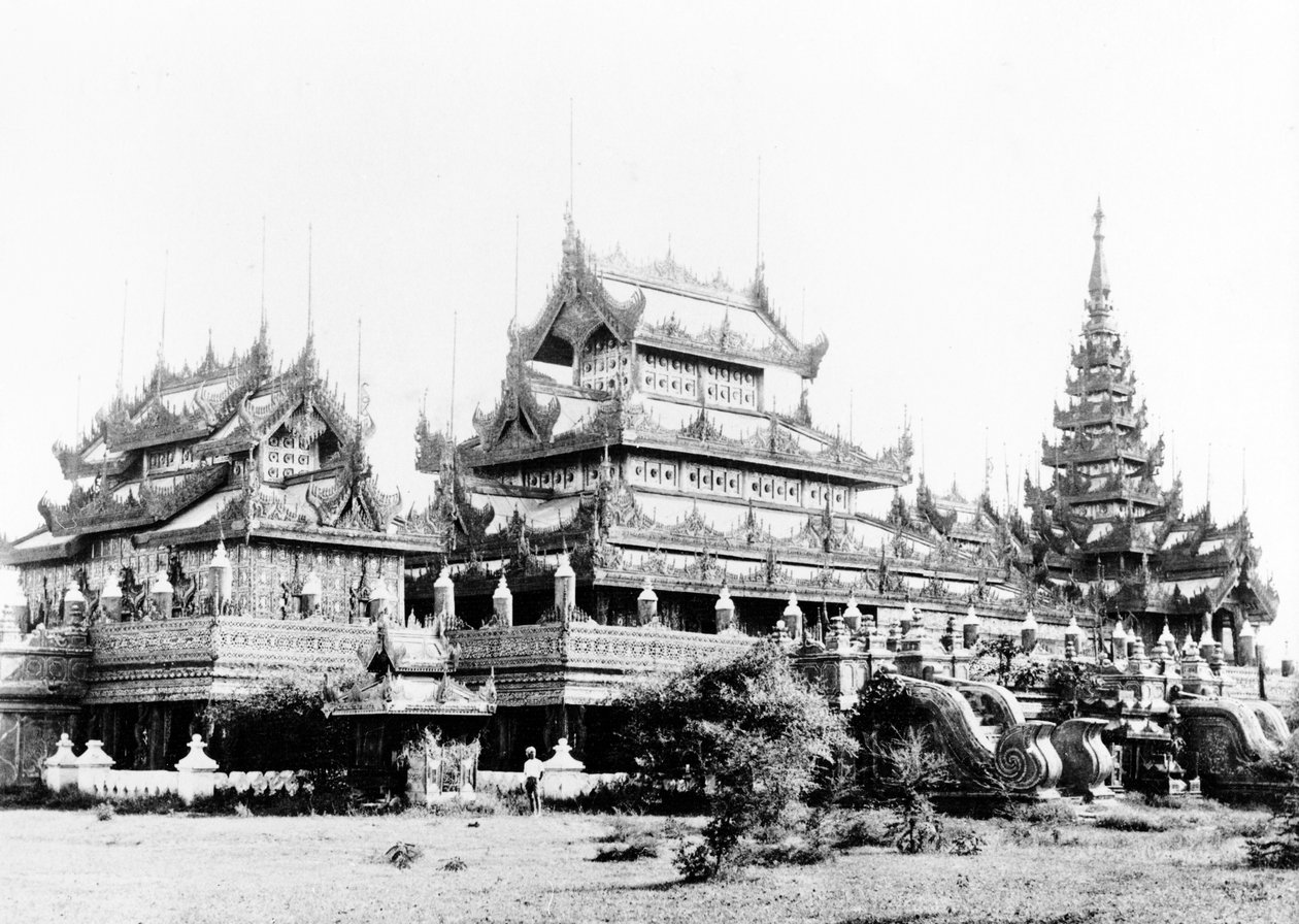 Silber-Kyaung von Königin Soopyalat, Mandalay, ca. 1890 von Felice Beato