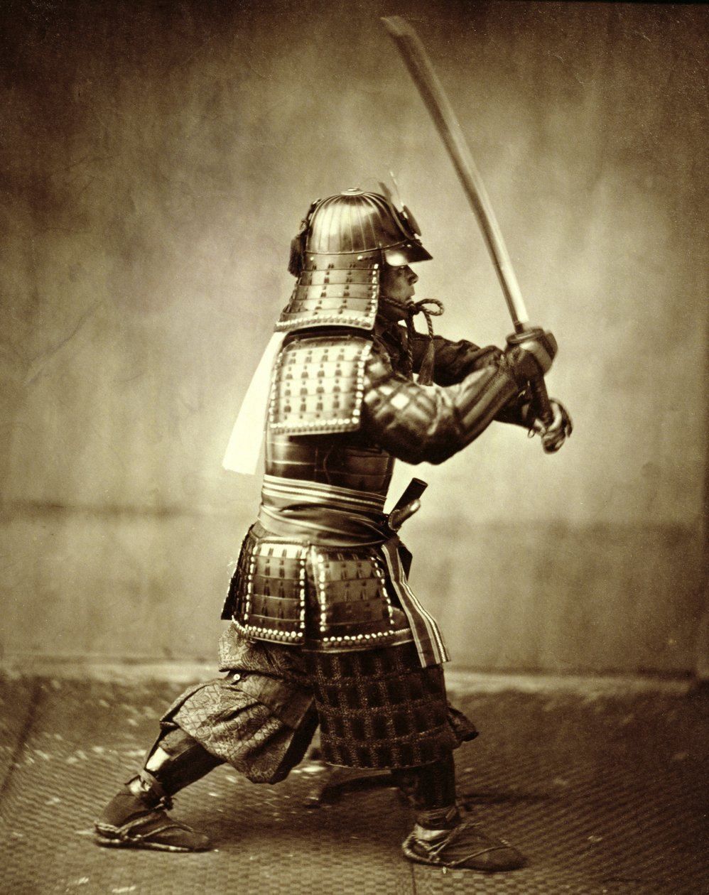 Samurai mit erhobenem Schwert, ca. 1860 von Felice Beato
