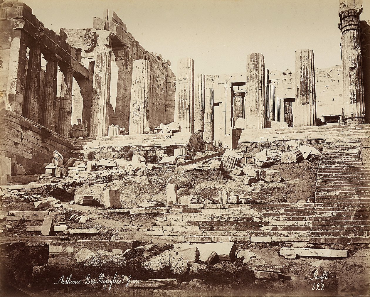 Die Propyläen der Akropolis in Athen von Félix Bonfils