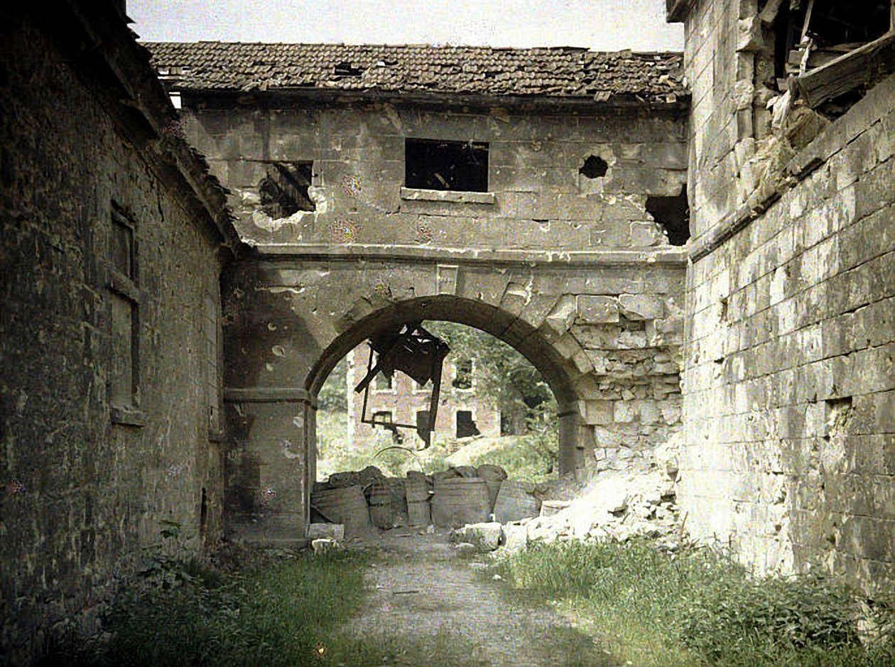 Glasfabrik, Vauxrot, Cuffies, Aisne, Frankreich, 1917 von Fernand Cuville