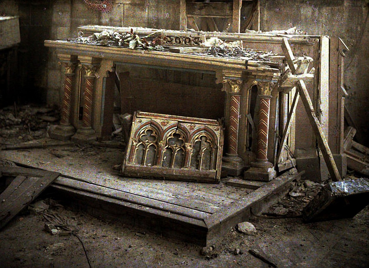 Blick auf den Altar, Kapelle der Werke, Kathedrale Saint-Gervais-et-Saint-Protais, Soissons, Aisne, Frankreich von Fernand Cuville