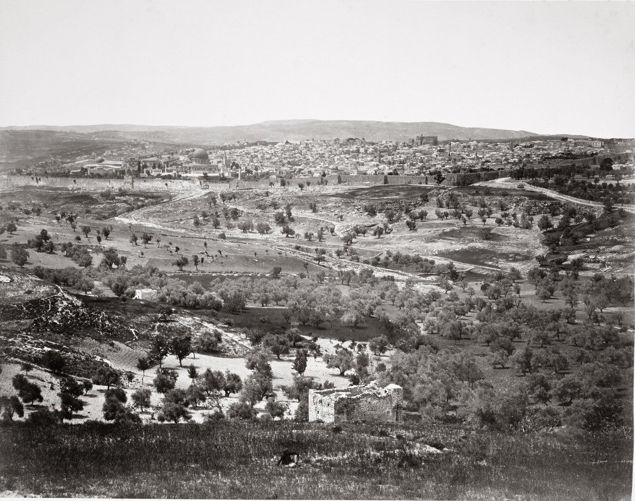 Panoramablick auf Jerusalem vom Ölberg, gedruckt in einem Elefantenfolio von Drucken, veröffentlicht von James Virtue, 1860 von Francis Frith