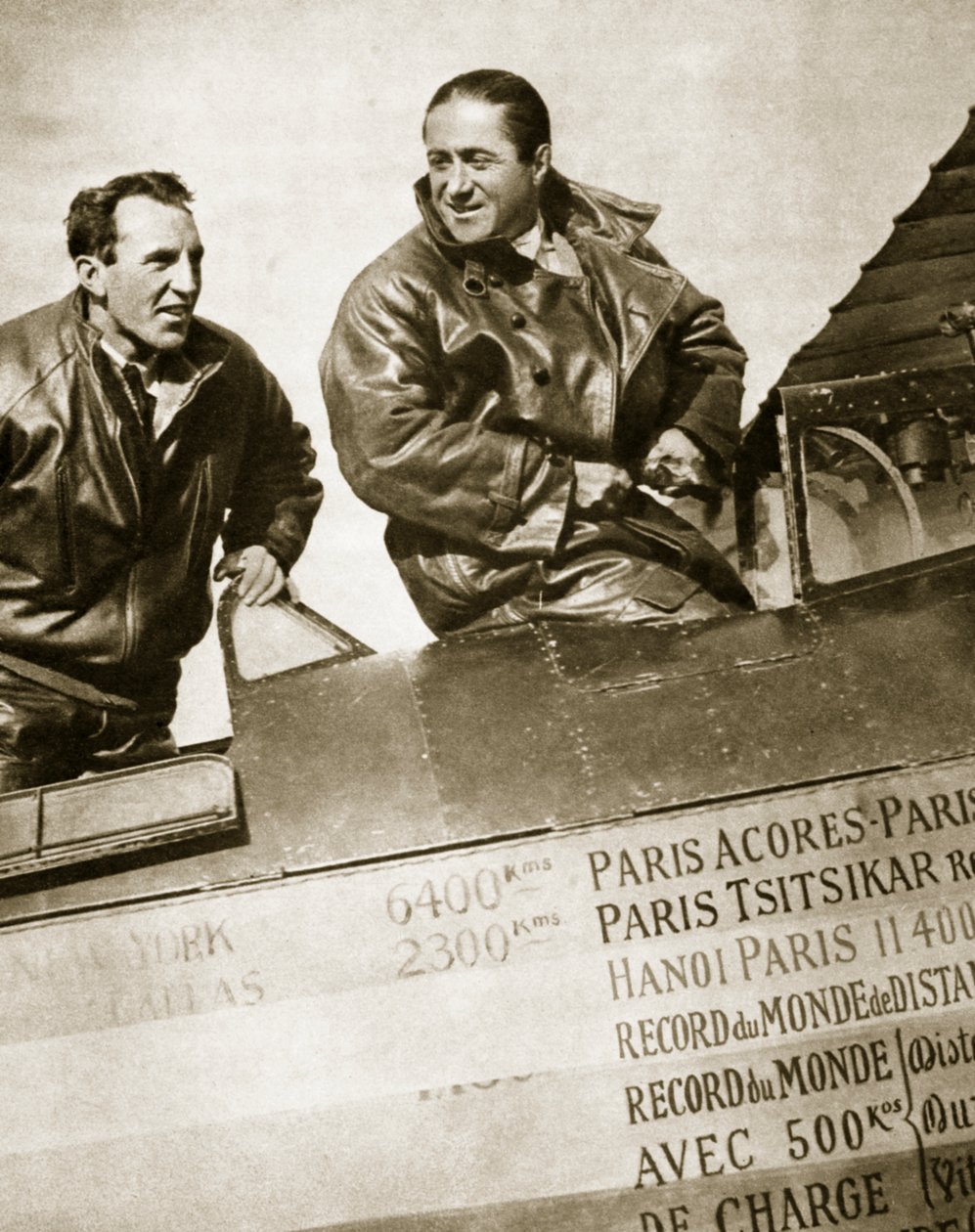 Flieger von unübertroffener Leistung von French Photographer