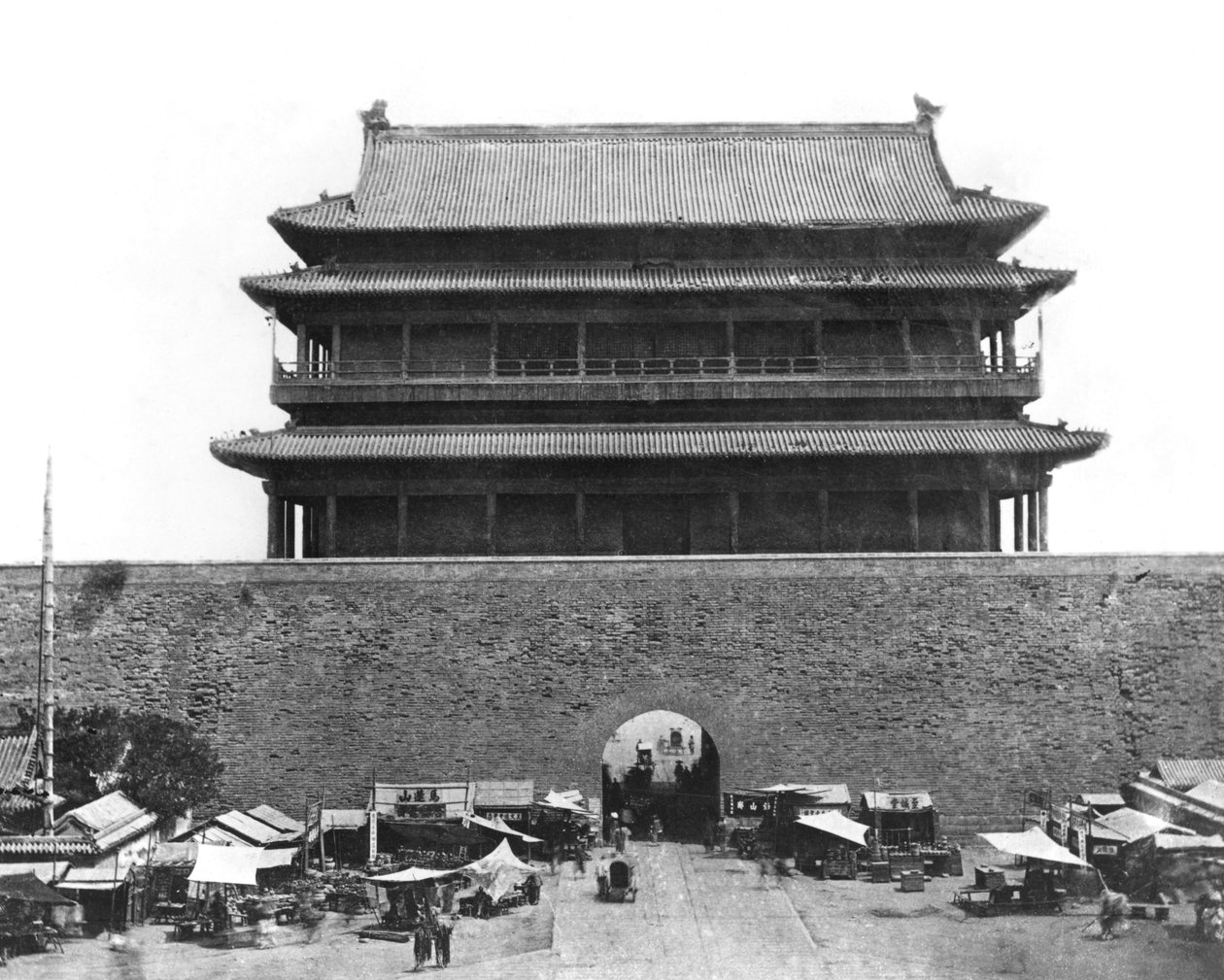 Eingang zur inneren Mauer, Peking, China von French Photographer