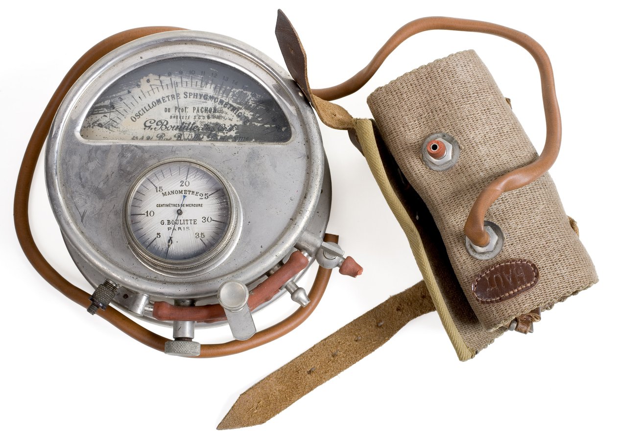 Sphygmomanometer, Paris, ca. 1909-29 von French School