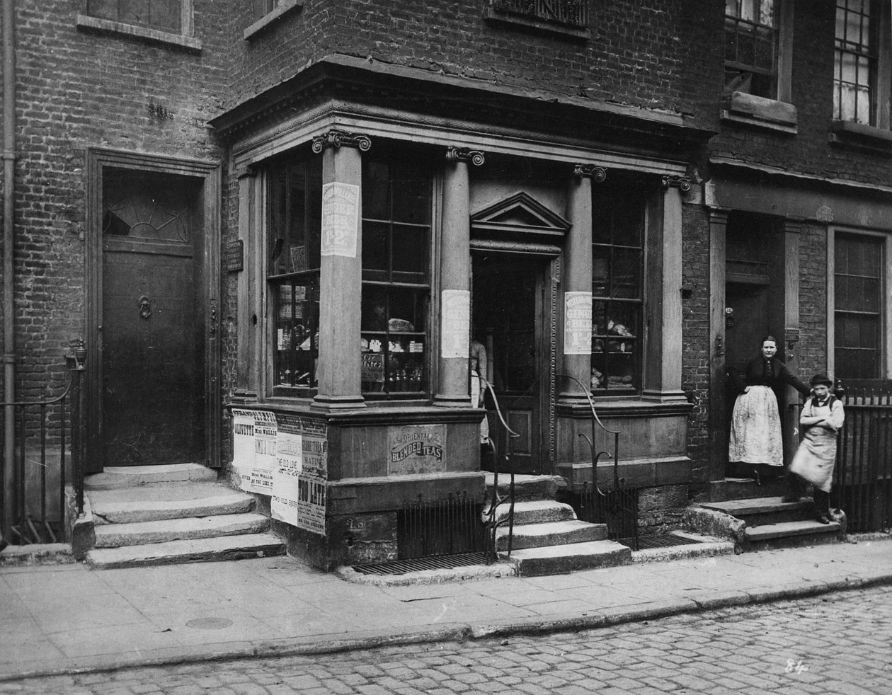 Laden, Macclesfield Street von Henry Dixon