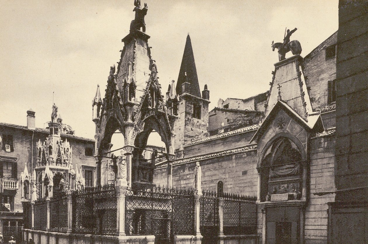 Verona: Grab der Scaliger von Italian Photographer