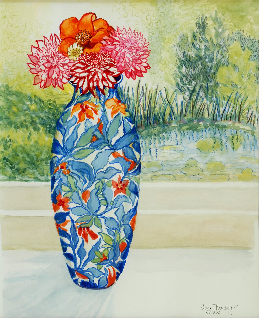 Vase mit Dahlien und Blick auf den Teich, 2001 von Joan Thewsey