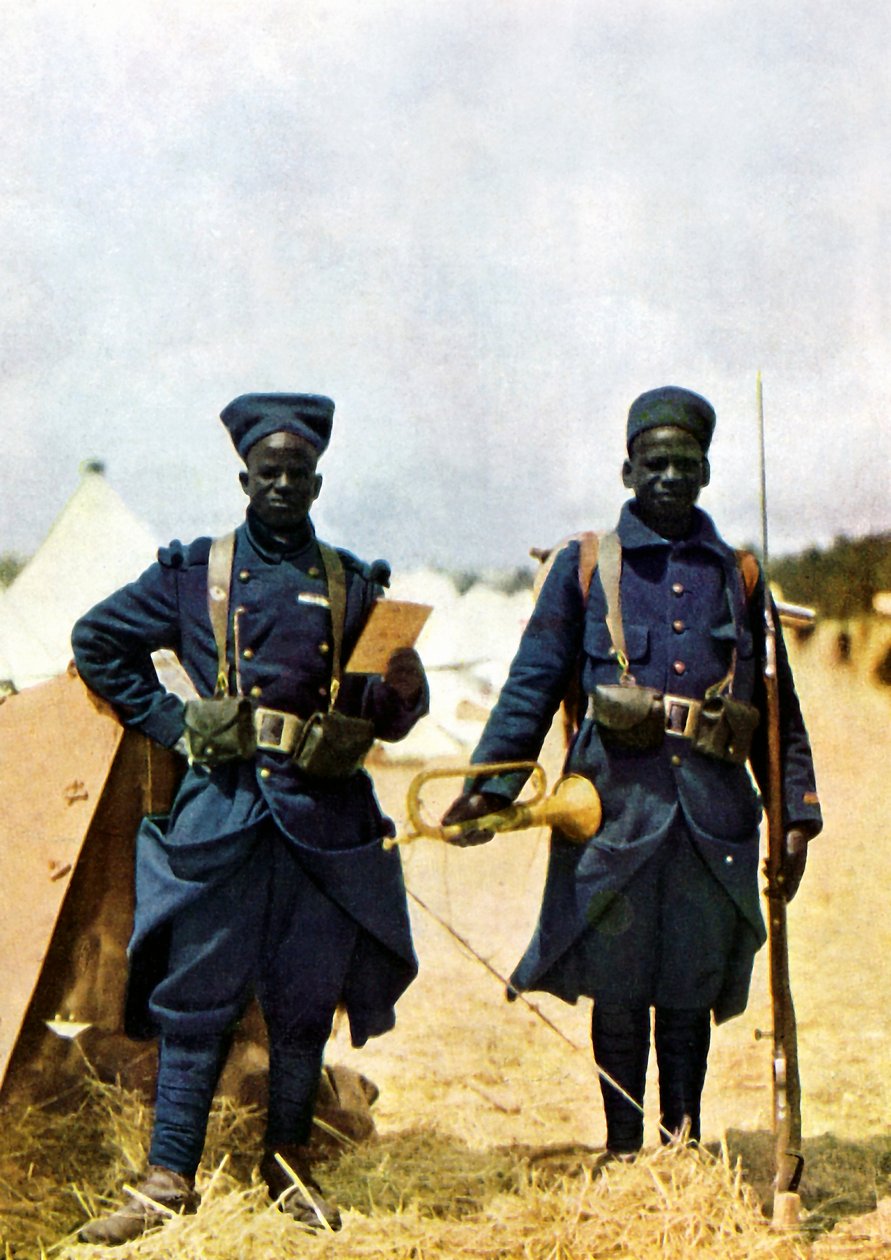 Senegalesische Schützen während der Schlacht an der Marne östlich von Paris, September 1914 von Jules Gervais Courtellemont