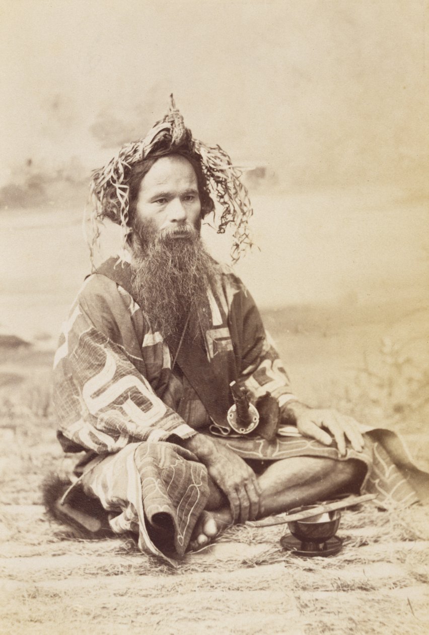 Ainu-Mann, ca. 1890er von Kenzô Tamoto