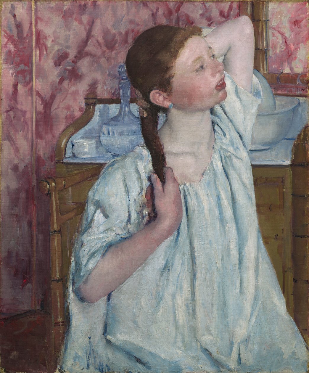Mädchen, das ihr Haar richtet von Mary Stevenson Cassatt
