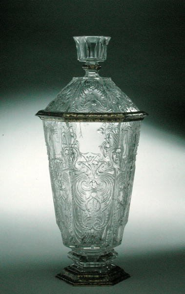 Gedeckter Pokal, hergestellt in Nürnberg von Miseroni Miseroni