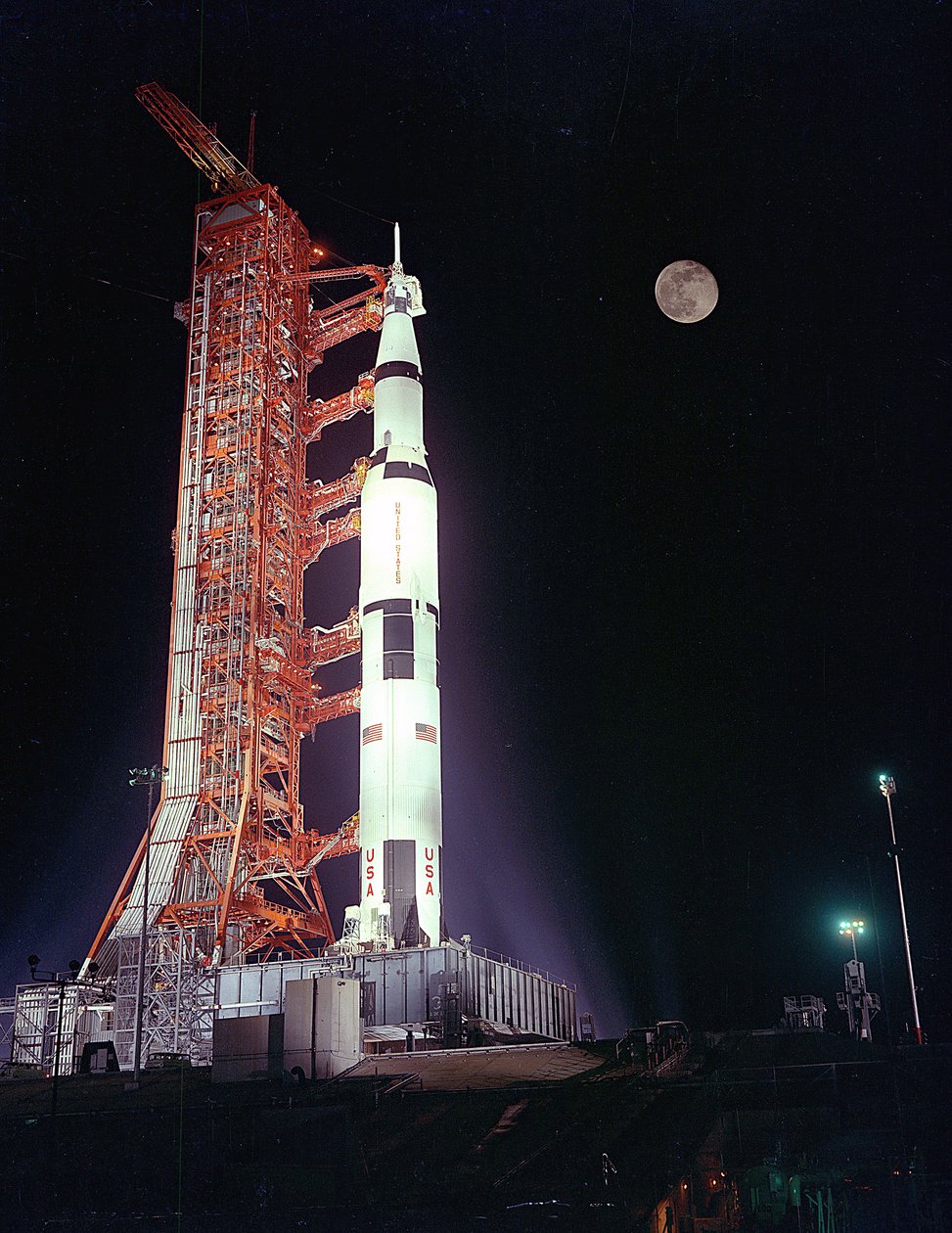Apollo 17 - NASA, 1972 von NASA Images