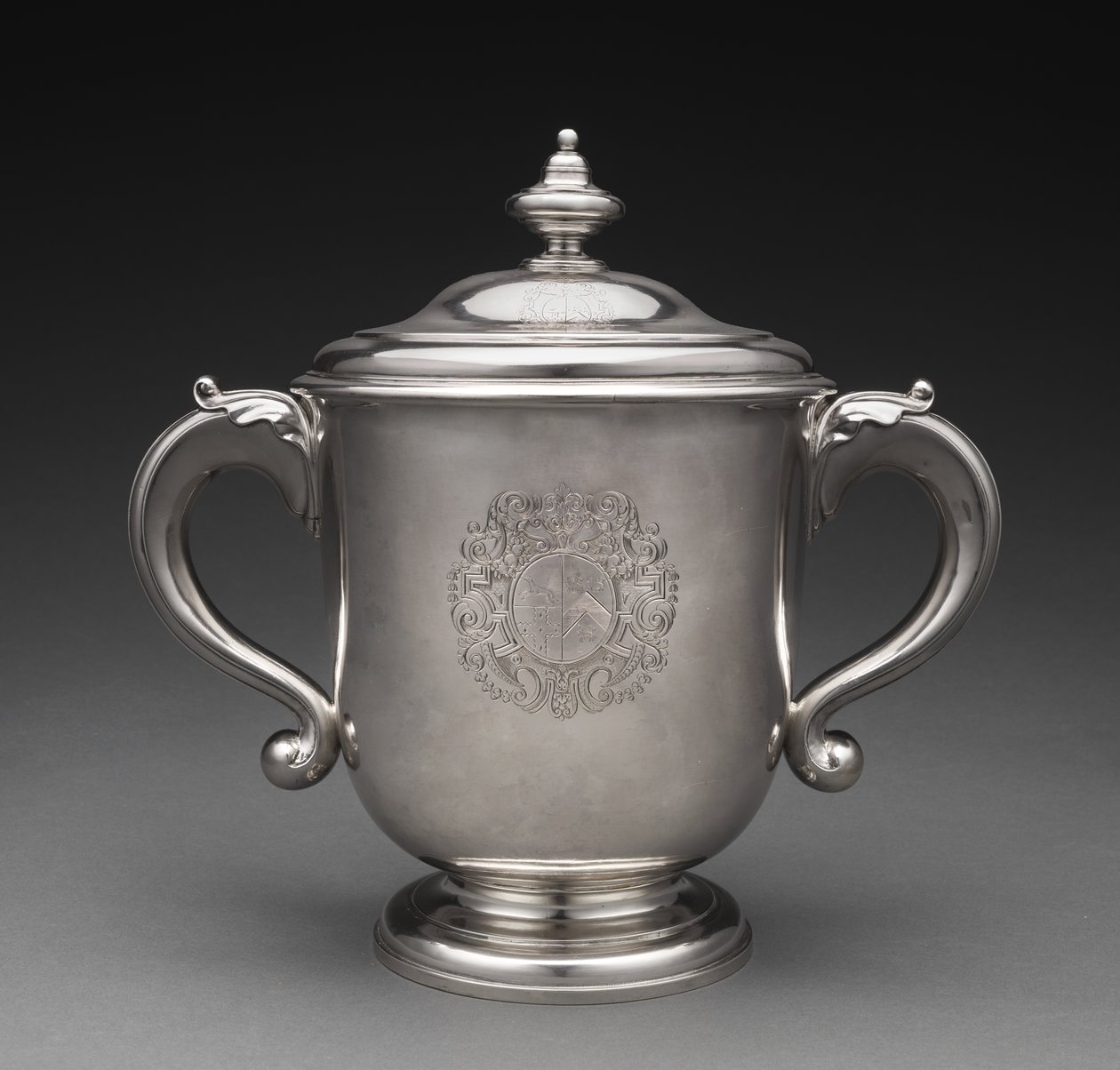 Bedeckter Becher von Pierre Platel