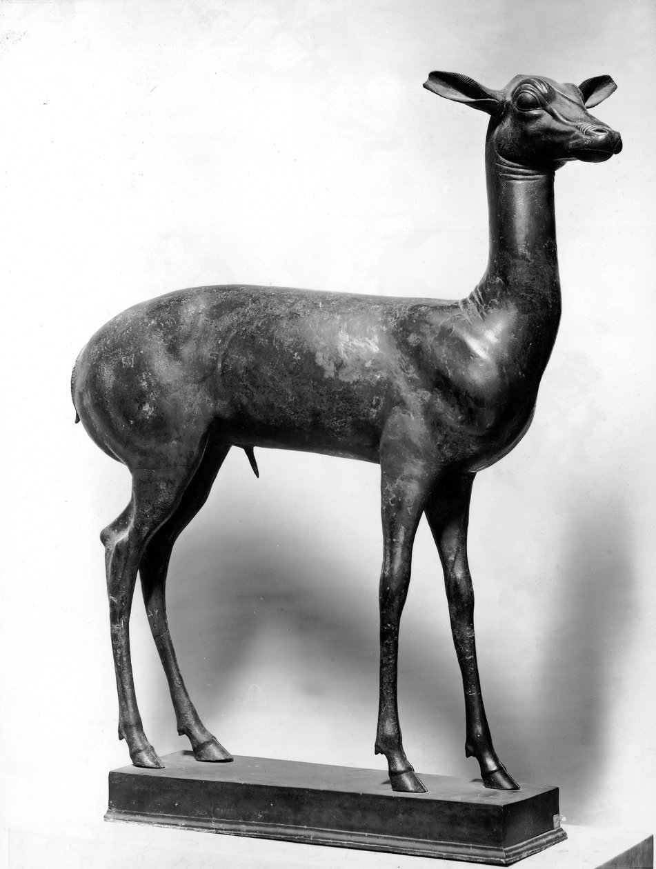 Figur eines Hirsches von Roman Roman