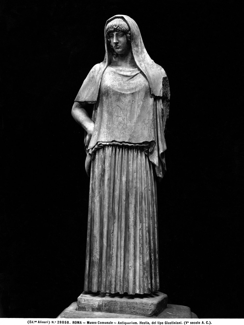 Statue der Hestia von Roman Roman