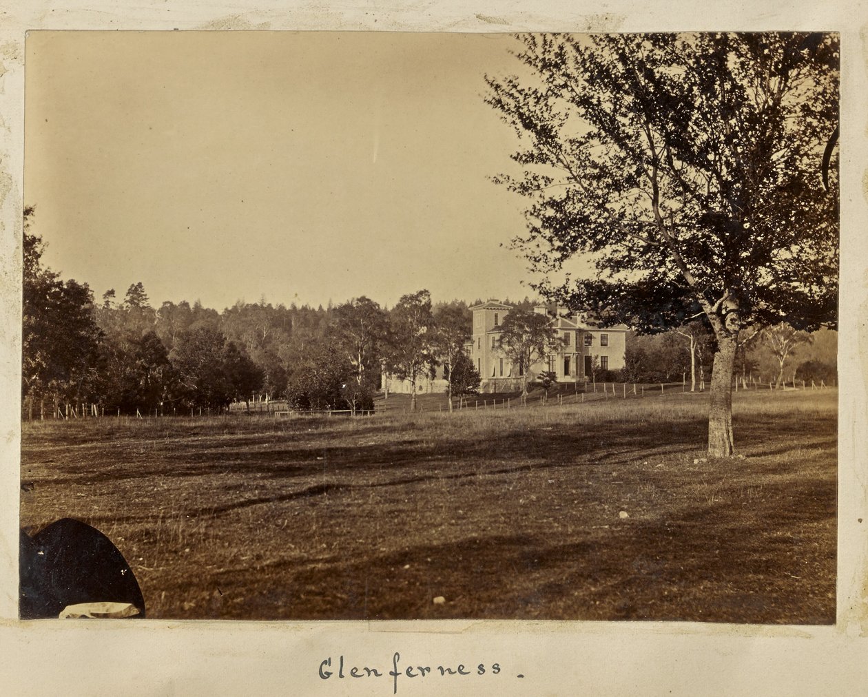 Glenferness von Ronald Ruthven Leslie Melville