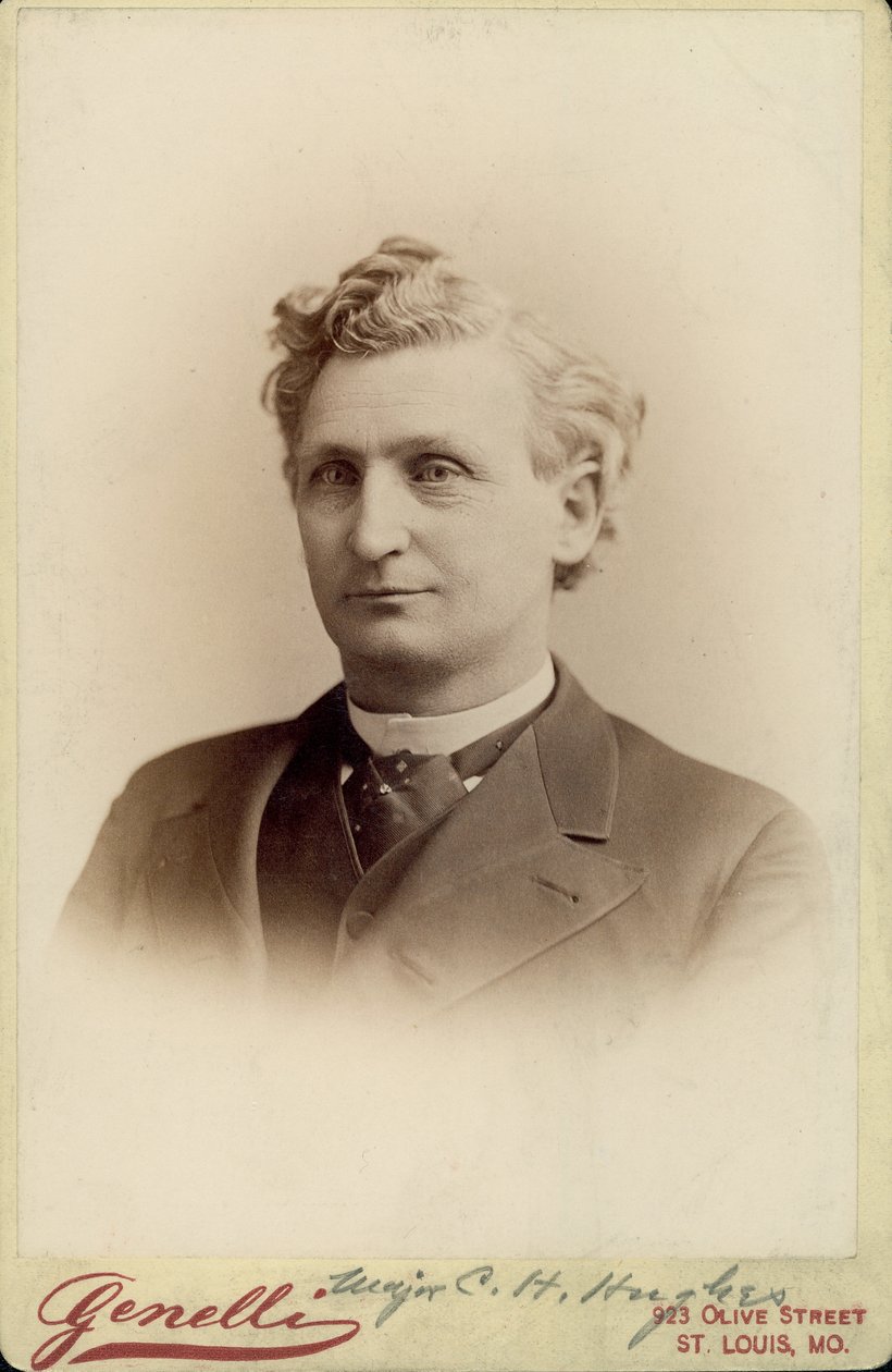 Büste von Dr. Charles Hamilton Hughes im Anzug von St. Louis Genelli