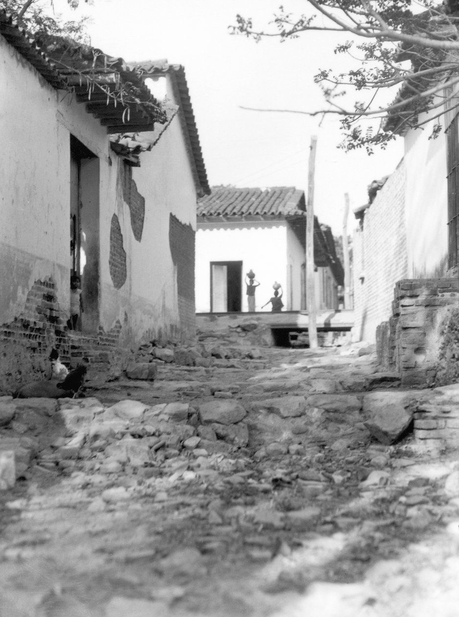 Frauen in Tehuantepec, Mexiko, 1929 von Tina Modotti
